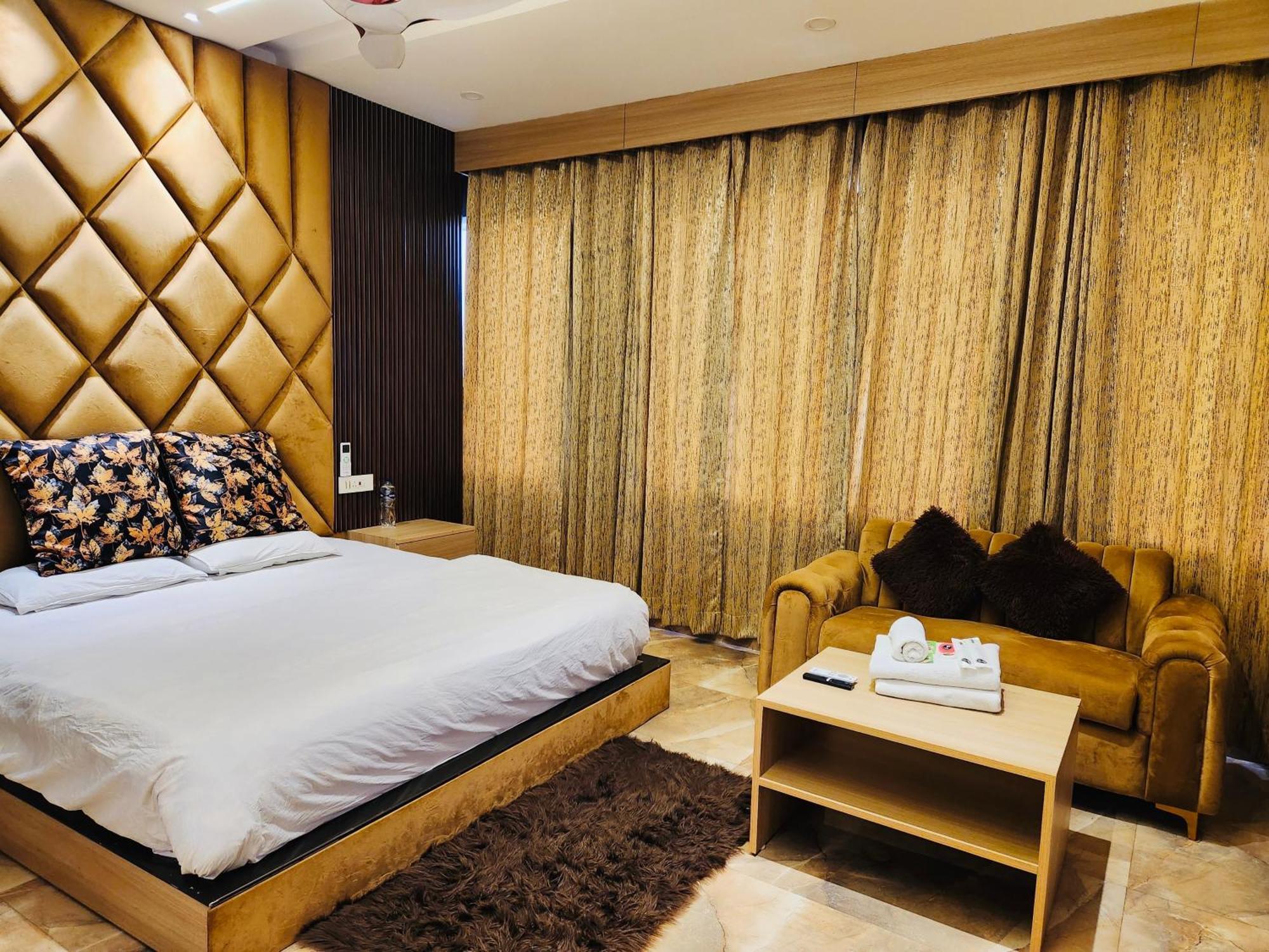 Holidayvilla & Suites Amritsar- Green Avenue Buitenkant foto