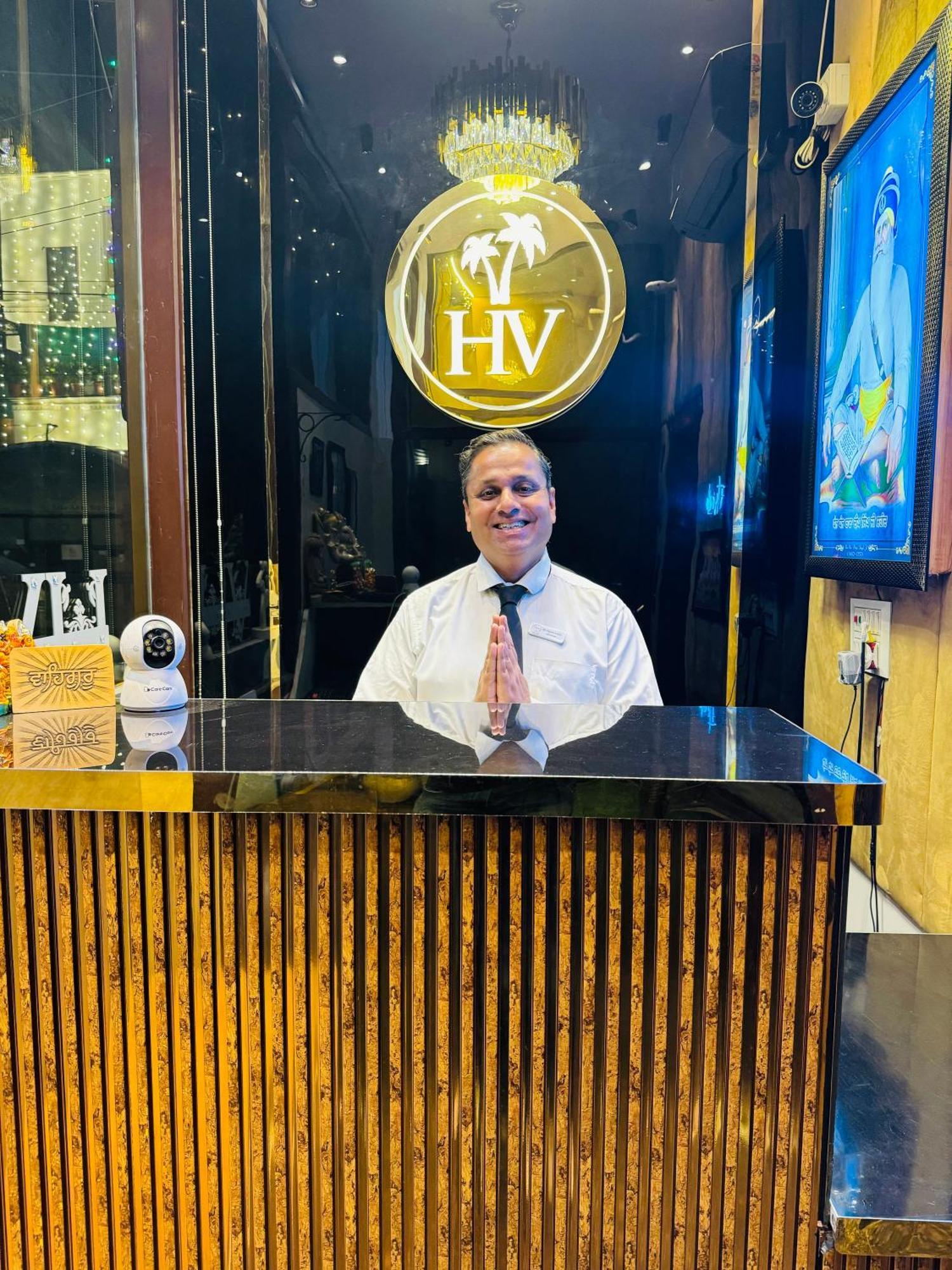 Holidayvilla & Suites Amritsar- Green Avenue Buitenkant foto