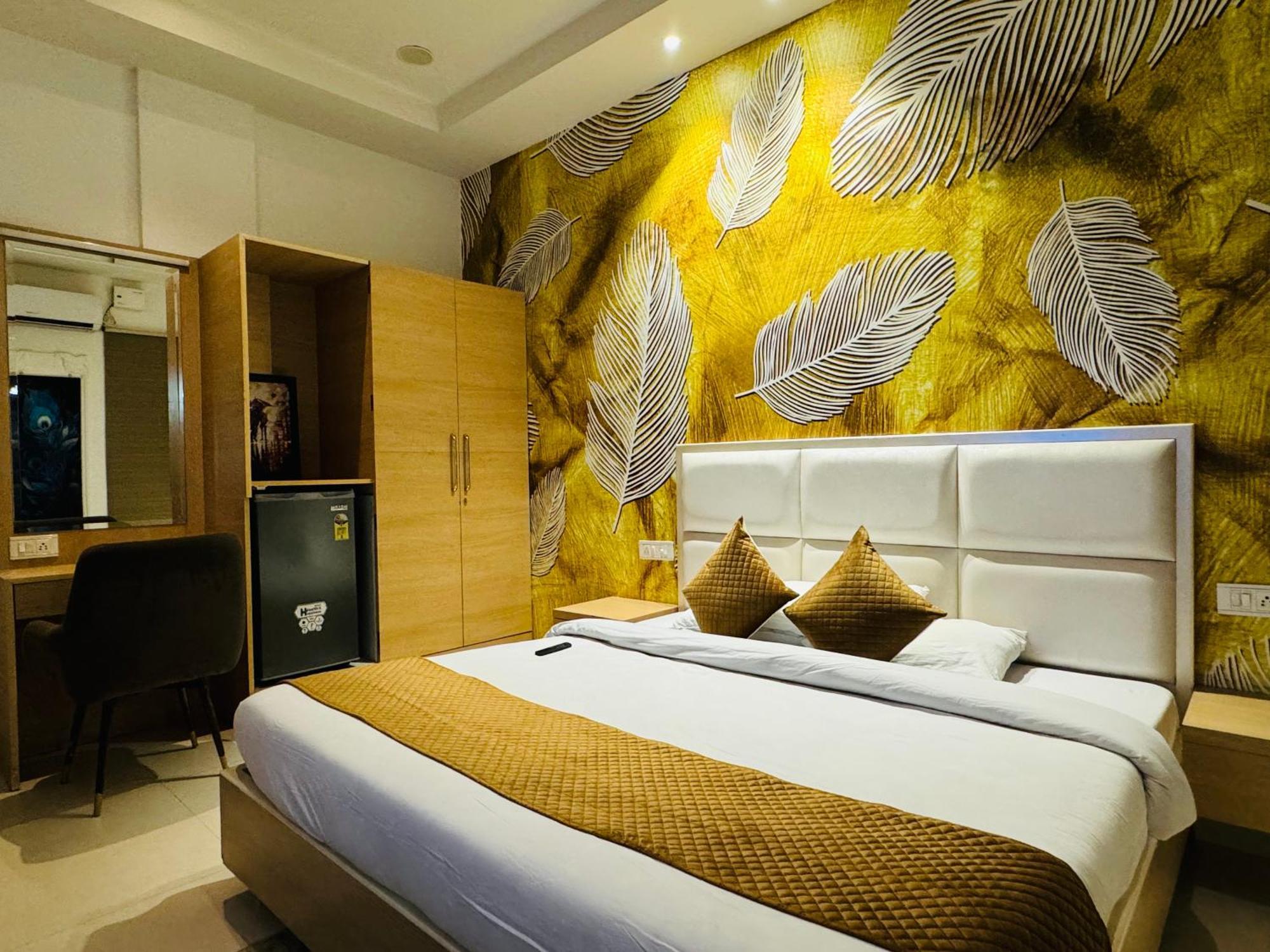 Holidayvilla & Suites Amritsar- Green Avenue Buitenkant foto